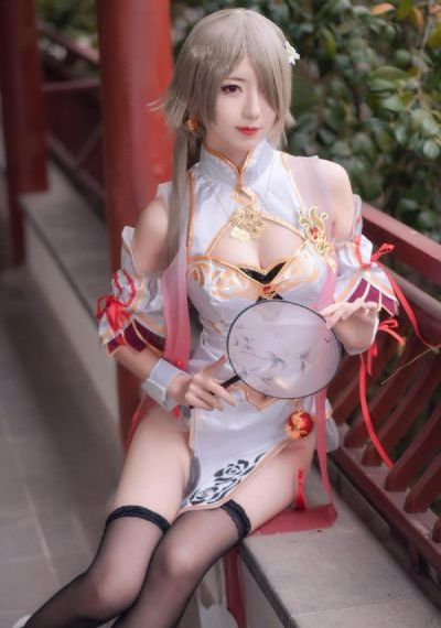 金粉蝶