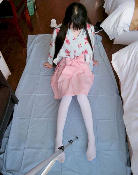 摘花freexxx第一次hd