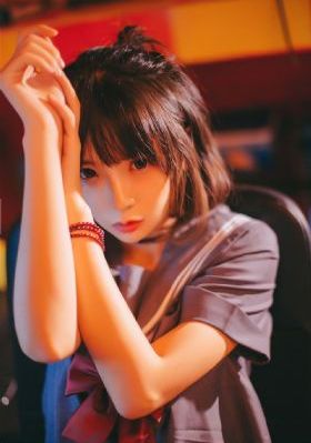 丰满继母